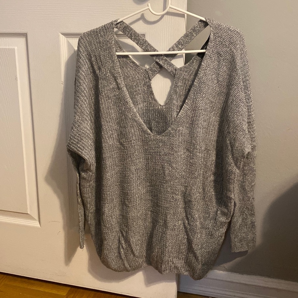 Forever 21 grey sweater S